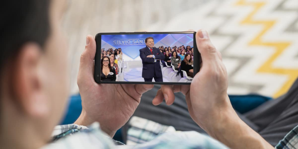 Disfruta TV en Vivo y Películas desde tu Móvil