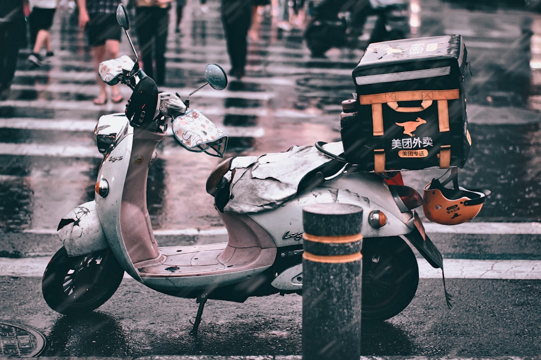 Aplicaciones de mensajeros en moto: cómo funcionan y las mejores opciones